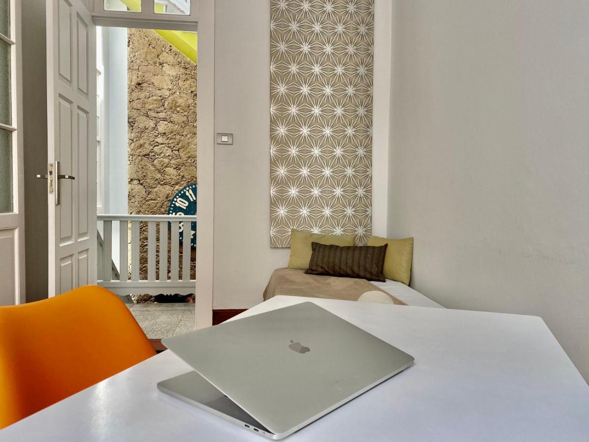 Traditional Townhouse With Private Rooftop Terrace Las Palmas de Gran Canaria Eksteriør billede